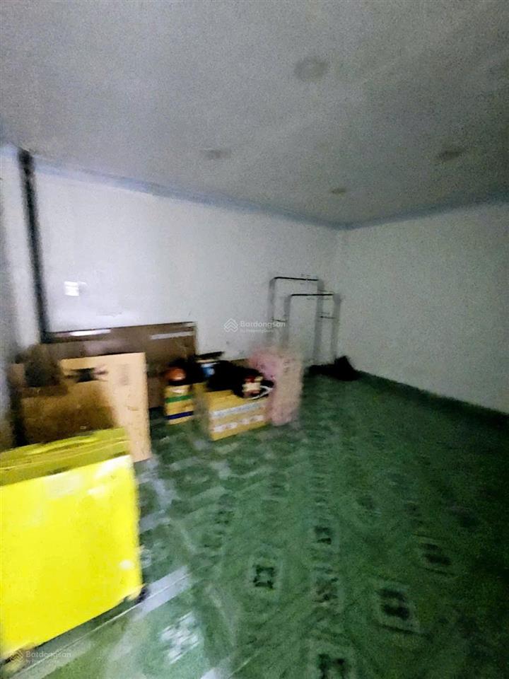 Chính chủ cần bán nhà c4 gác đúc 50m². ở hoàng hoa thám. đông hòa. 2pn, wc. gần s.thị go. an ninh