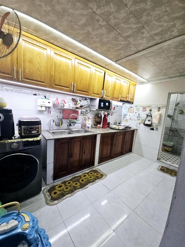 Bán gấp nhà đường lê văn tách 54m sát nhưa vào 10m.sổ riêng 2pn.giáp linh xuân