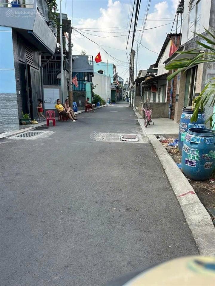 Chính chủ cần bán gấp đất ở nguyễn hữu cảnh, đông hoà. dt 128m2. gần trường học 1,2. đường thông