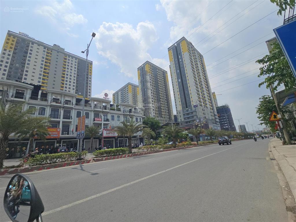Đất mặt tiền nhựa đang mở rộng 17m sát đường thống nhất ngay chân chung cư tttm bcon 42 tầng