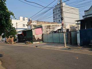 Chính chủ cần bán đất tặng dãy trọ ở đông an, dĩ an. dt 300m². ngang 10m. có thể xây biệt thự, kho