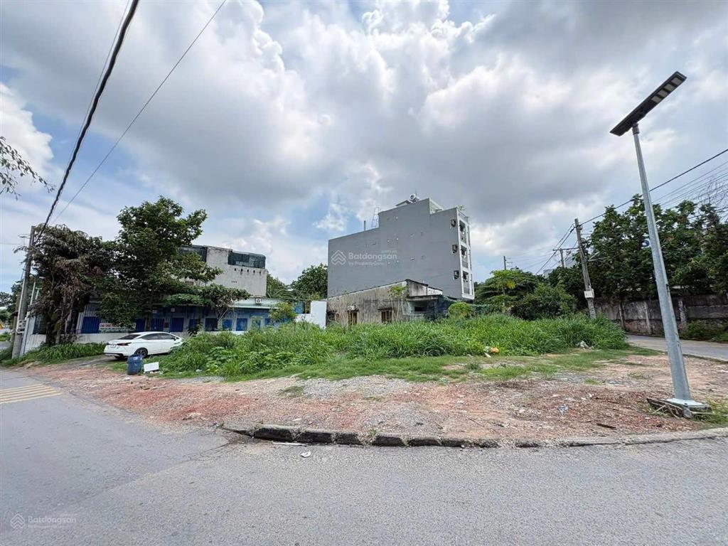 Chủ gửi bán lô đất góc 2 mặt tiền vị trí đẹp sát đường thống nhất, làng đại học tp. hcm