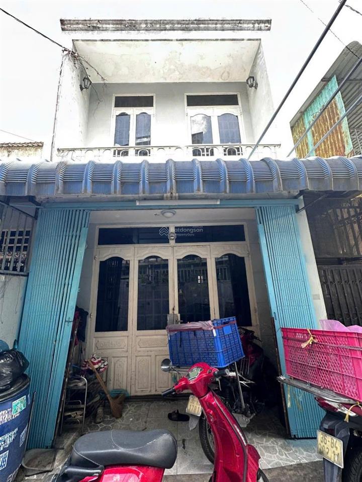 Chính chủ cần bán trệt lầu ở đông chiêu, dĩ an. dt 68,7m. t.cư 55m². 3pn, 2wc. đường xe hơi
