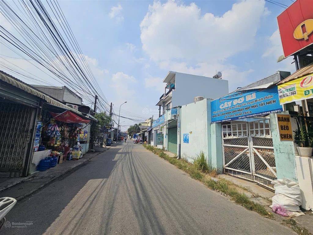 Mặt tiền nguyễn thị út, ngang 6m. phường đông hoà