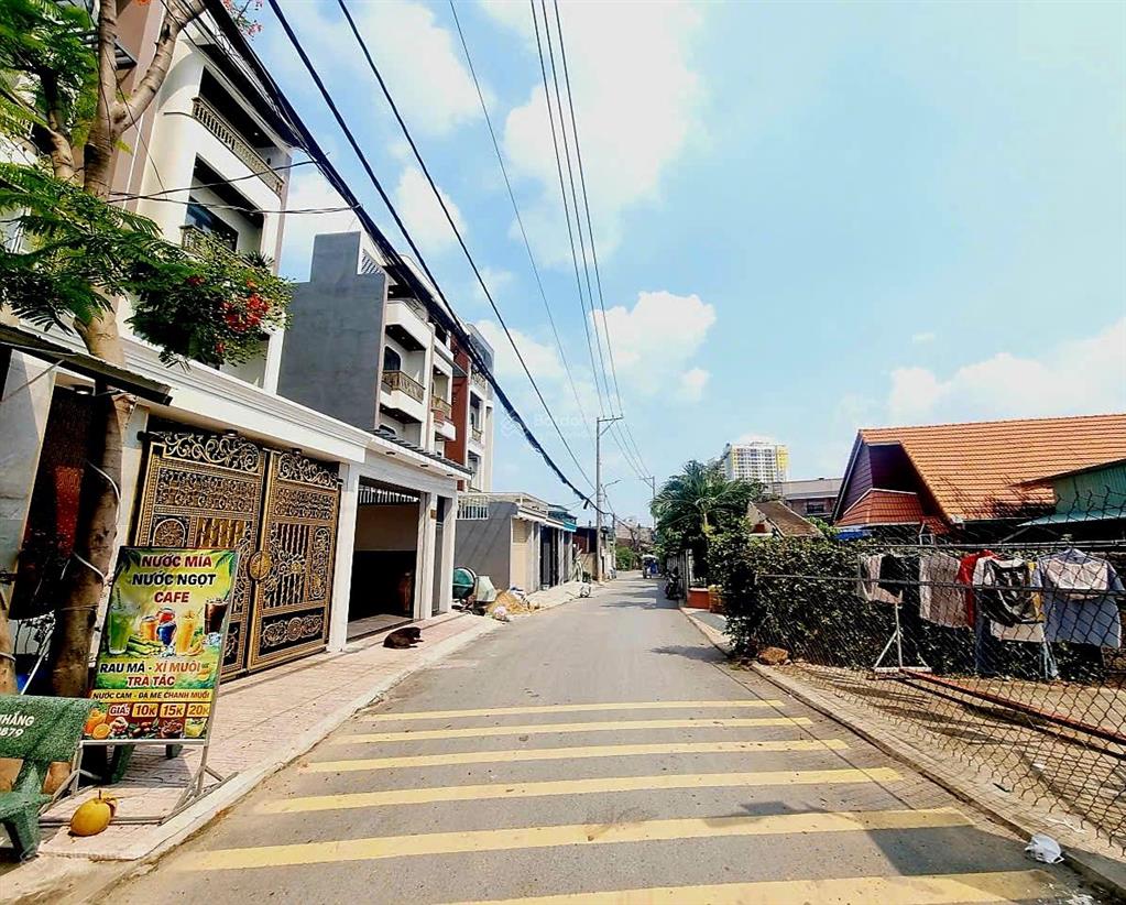 Bán gấp đất 100m² sát big c dĩ an mặt tiền nhựa 6m thông giá tốt cho đầu tư