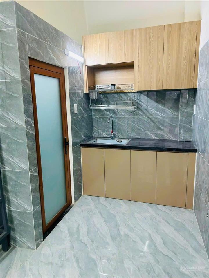 Chính chủ cần bán nhà dịch vụ cao cấp. thu nhập cao. ở đông hoà. dt 230m2. gần kí túc xá b.