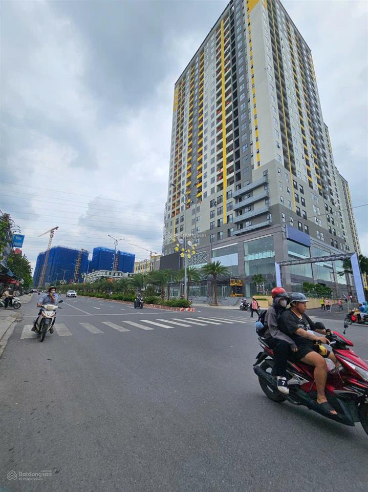Chính chủ cần bán đất ở đông hòa. giáp làng đhqg, dân cư đông đúc. ngang 4x23,30m. đường 5m
