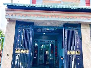 Bán nhà gần làng đại học  vị trí đẹp, tiềm năng cao