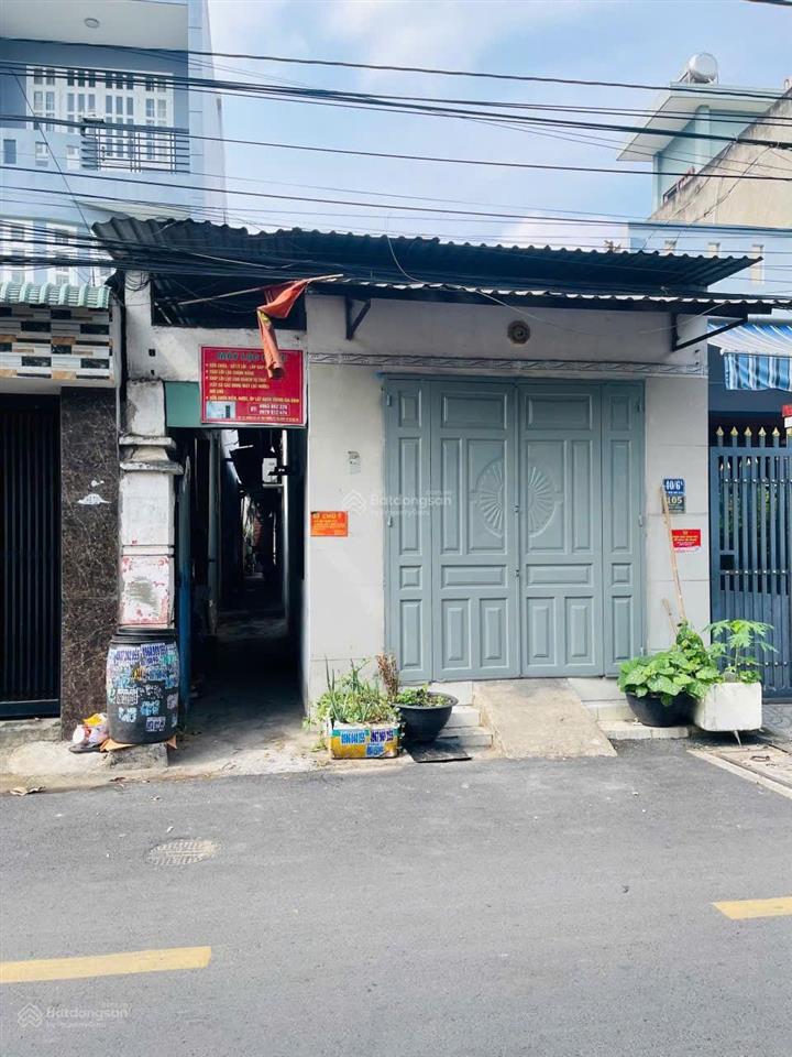 Chính chủ cần bán nhà c4 và 8 phòng trọ ở dĩ an. thu nhập 12tr/tháng. dt 184m2. ngang 5m