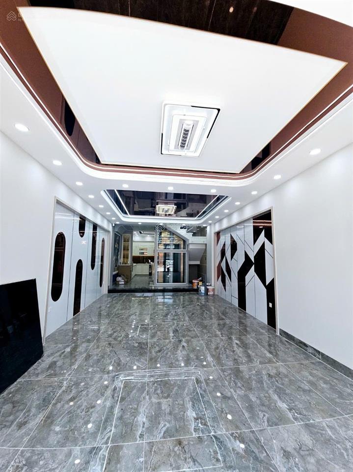 Chính chủ bán gấp nhà 4 tầng ở hai bà trưng, đông hòa gần trường, chợ, siêu thị go. dt 90m2 4pn 5wc