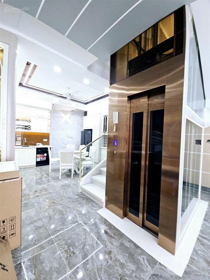 Chính chủ bán gấp nhà 4 tầng ở hai bà trưng, đông hòa gần trường, chợ, siêu thị go. dt 90m2 4pn 5wc