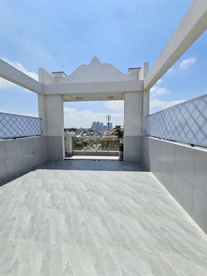 Chính chủ bán gấp nhà 4 tầng ở hai bà trưng, đông hòa gần trường, chợ, siêu thị go. dt 90m2 4pn 5wc