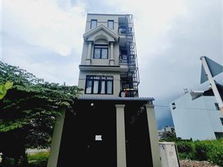 Chủ gửi tòa căn hộ dịch vụ 17 phòng dòng tiền 44 triệu/tháng