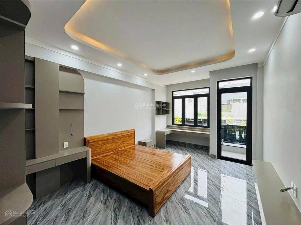 Hạ giá bán gấp nhà 71m2, nhà mới  hướng tây bắc, vị trí phú hồng thịnh dĩ an