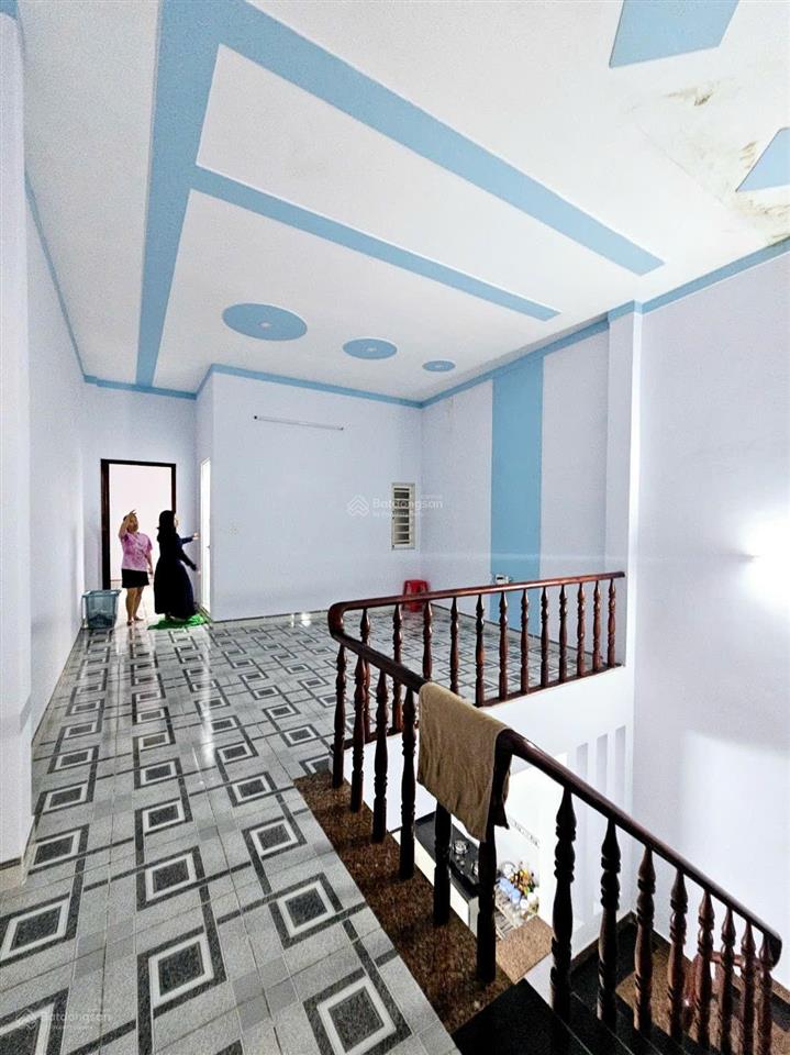 Chính chủ cần bán nhà 2 tầng ở đông minh, đông hoà. dt 99m2. 3pn, 2wc. gần trường, s.thịgo.tiện ích