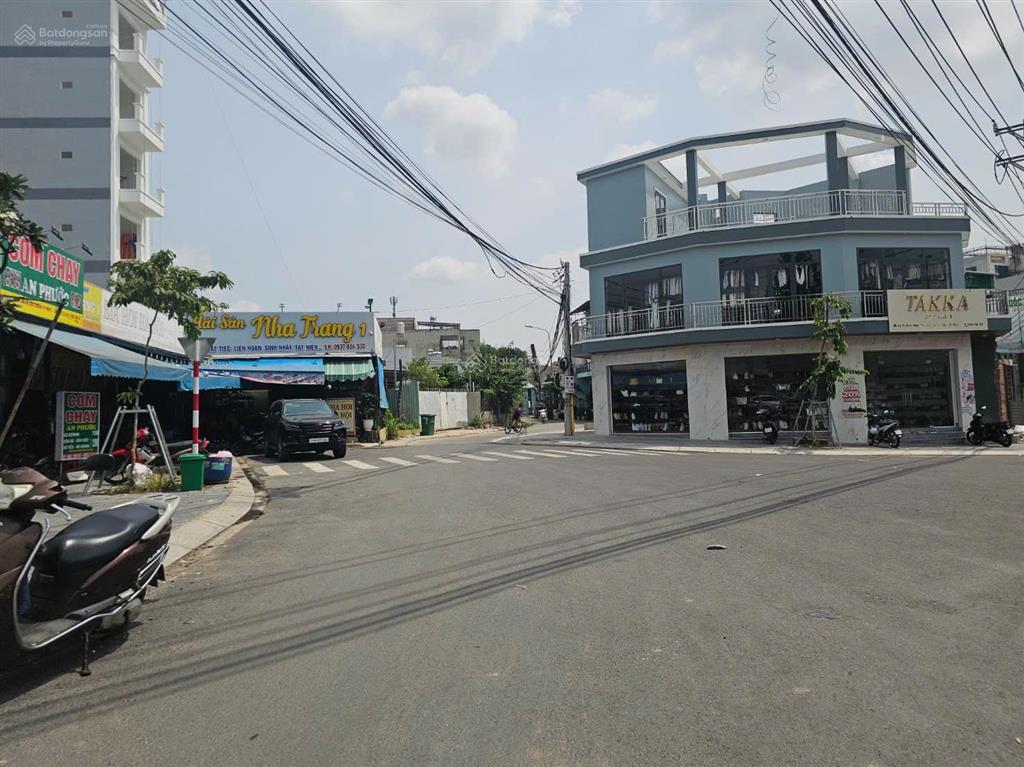 Chính chủ bán đất nguyễn thiện thuật ở đông hoà đường 8m dt 265,5m2 gần làng đh 300m. kinh doanh ok