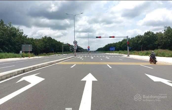 Ngộp cần ra gấp đất 6x39m mặt tiền đường dt 746 tân lập bắc tân uyên ngày cty triệu phú lộc visip3