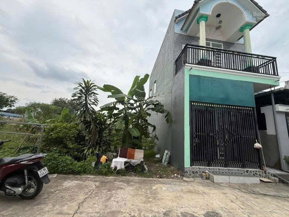 Chính chủ cần bán miếng đất giáp chợ phú chánh a, phường bình dương