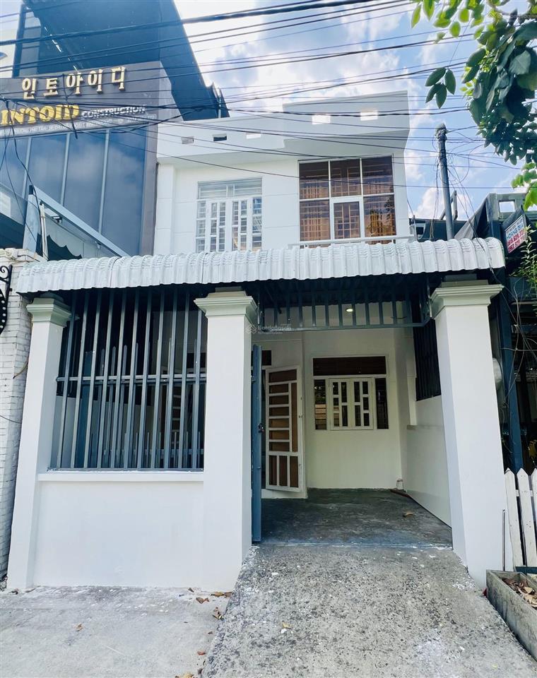 Nhà 1 lầu 1 trệt ngay cổng trường học phú tân khu tdc phú mỹ (giá siêu rẻ, chỉ bằng giá đất)