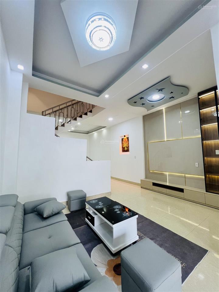 Nhà 1 lầu 1 trệt ngay cổng trường học phú tân khu tdc phú mỹ (giá siêu rẻ, chỉ bằng giá đất)