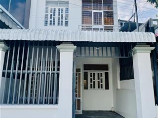 Nhà 1 lầu 1 trệt ngay cổng trường học phú tân khu tdc phú mỹ (giá siêu rẻ, chỉ bằng giá đất)