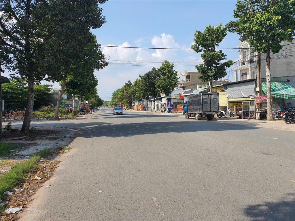 Cần bán gấp mặt tiền đường nhựa 16m đường d8 khu tdc phú mỹ, vị trí buôn bán