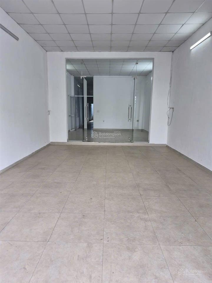 Cho thuê nhà mặt tiền nhựa 16m vị trí buông bán mở văn phòng công ty ok