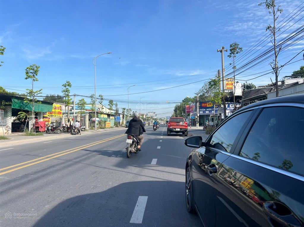 Mặt tiền dx002 phú mỹ, kinh doanh buôn bán sầm uất