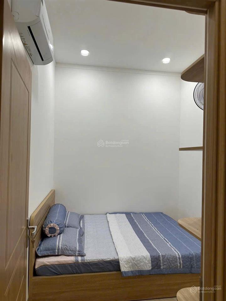 Nhà 1 trệt 2 lầu, đã hoàn công mặt tiền đường dx 59 gần chợ phú mỹ full nội thất