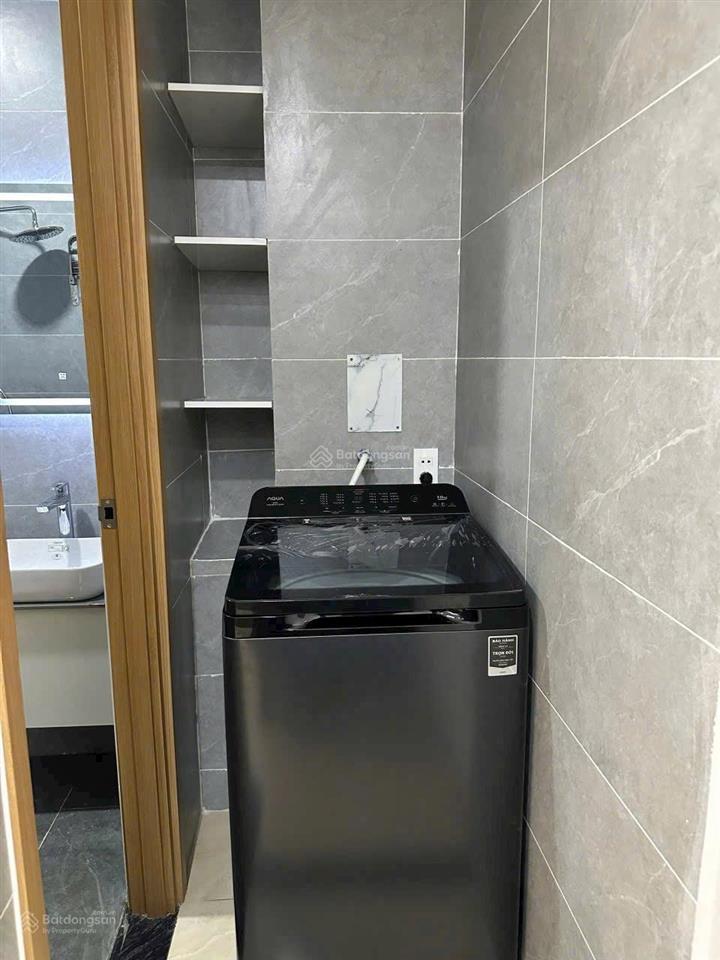 Nhà 1 trệt 2 lầu, đã hoàn công mặt tiền đường dx 59 gần chợ phú mỹ full nội thất