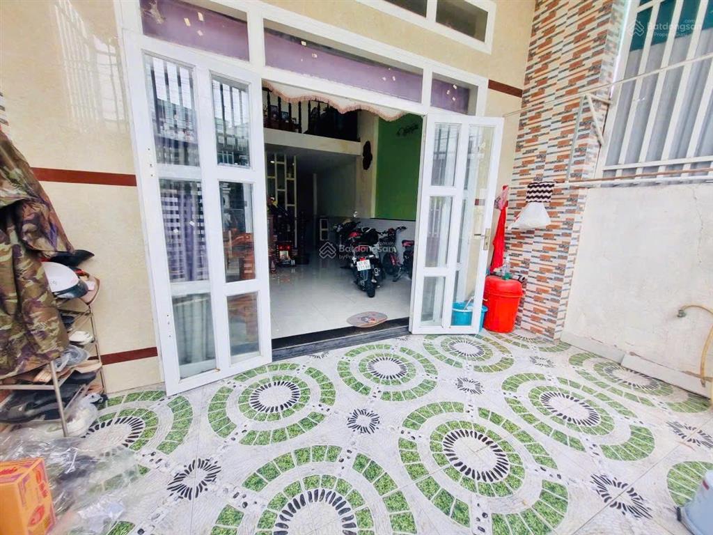 Nhà gác lửng mới 90% 1 xẹc dx 02 trung tâm phú mỹ