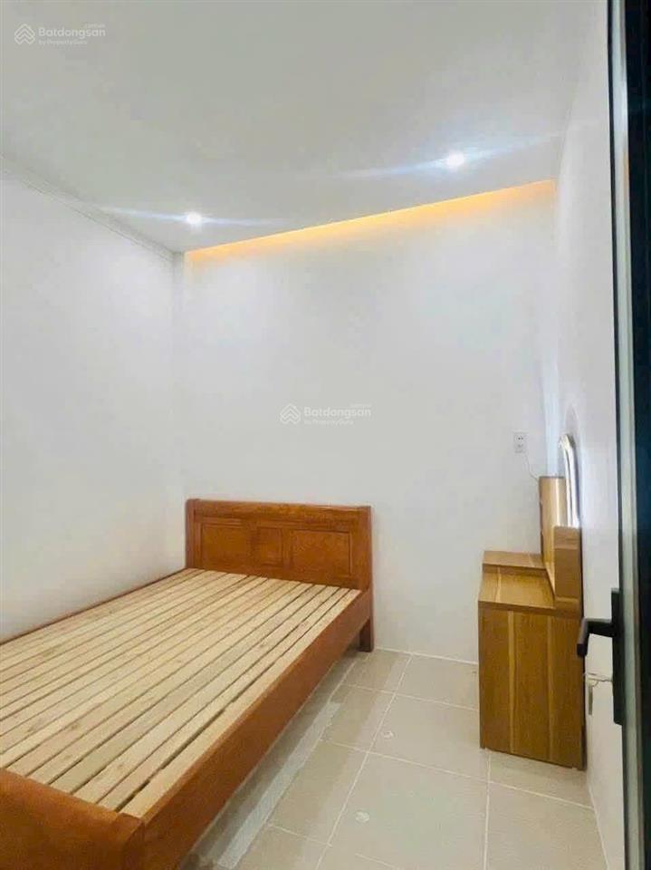 Nhà đường chợ d12 khu 1 phú tân