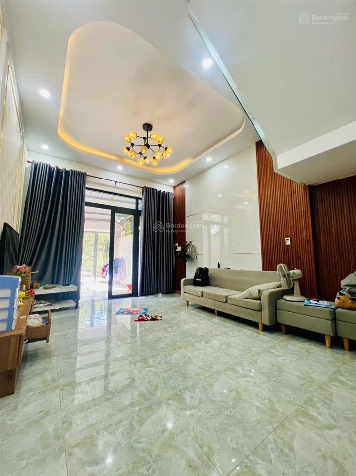 Nhà 1 trệt 2 lầu khu 9 phú hòa, đường nhựa 5m thông