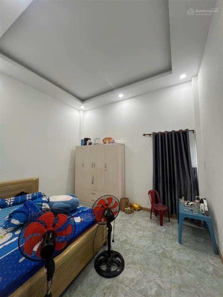 Nhà 1 trệt 2 lầu khu 9 phú hòa, đường nhựa 5m thông
