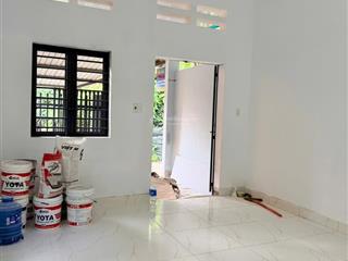 Nhà ngay trường m.curie mà chỉ 1,75 tỷ