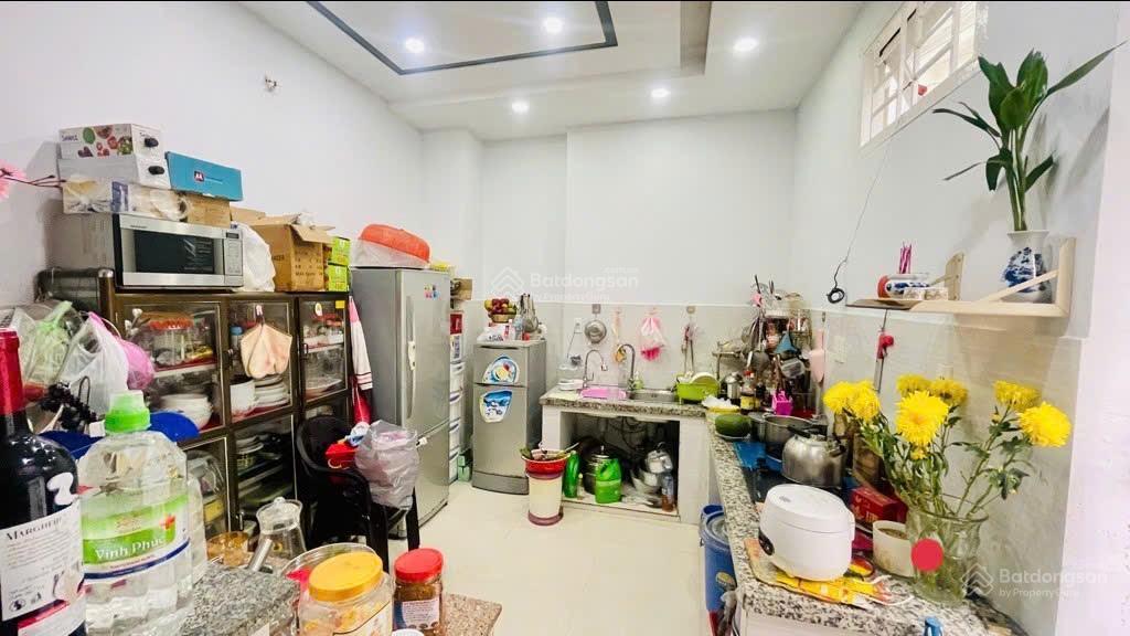 Lô góc 4 tầng  ô tô đậu cửa nguyễn đình chính  71m2 chỉ 10 tỷ  0708 987 ***