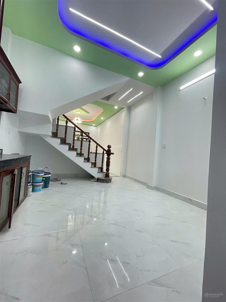 Nhà lầu đường 6m gần ngã tư chiêu liêu giá 4 tỷ 50 triệu