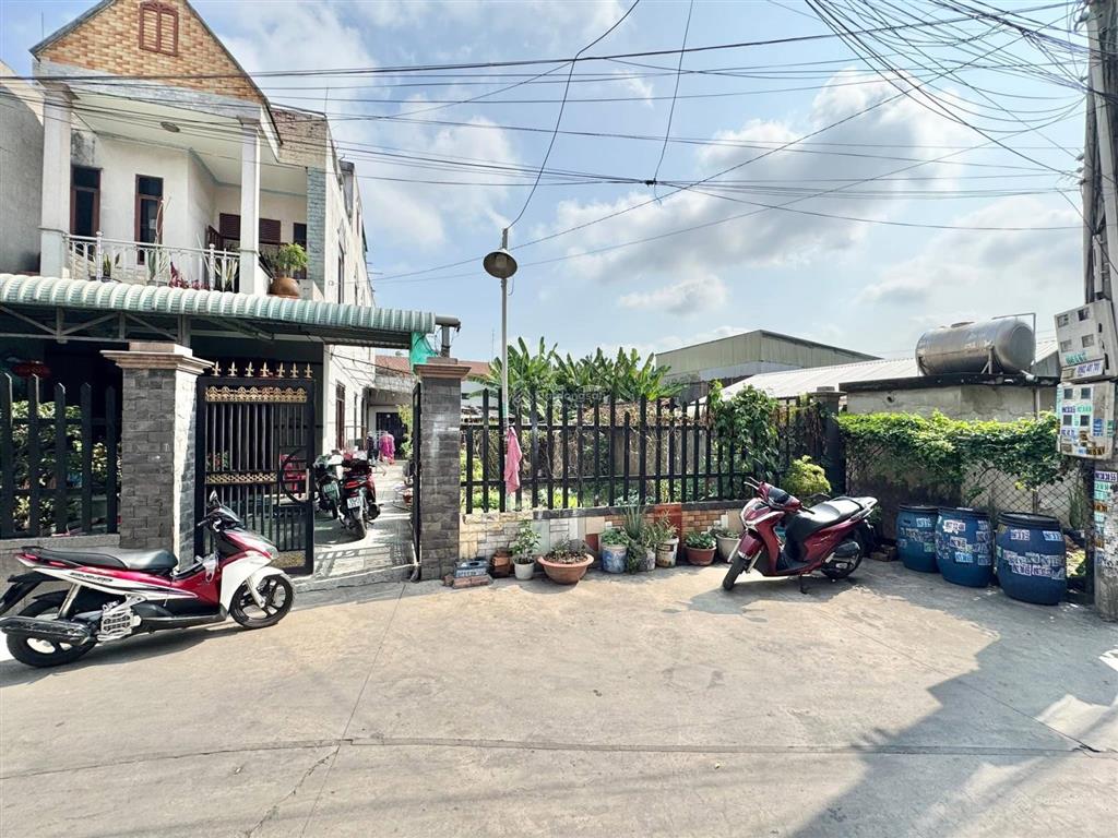 Đất mặt tiền tân an gần bệnh viện dĩ an giá 3 tỷ 790 triệu