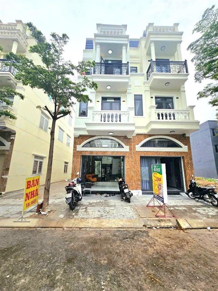 Nhà 3 lầu đường thông thoáng gần ngã tư chiêu liêu giá 5 tỷ 550 triệu