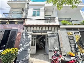 Nhà 2 lầu gần chợ xóm nghèo giá 3 tỷ 950 triệu tl