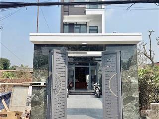 Nhà 3 tấm hoàn công gần hội trường đông hòa giá 7 tỷ 180 triệu tl