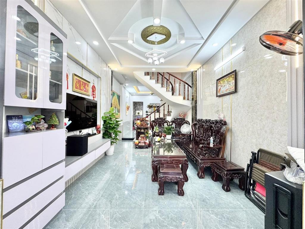 Nhà mặt tiền đường vũng việt giá 4 tỷ 780 triệu