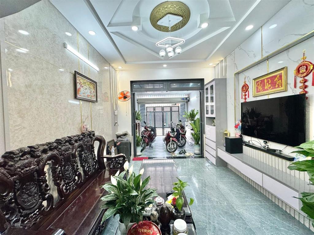 Nhà mặt tiền đường vũng việt giá 4 tỷ 780 triệu