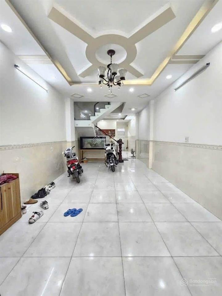 Nhà 2 tấm gần bệnh viện dĩ an giá 4 tỷ 400 triệu