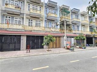 Nhà 2 tấm gần bệnh viện dĩ an giá 4 tỷ 400 triệu
