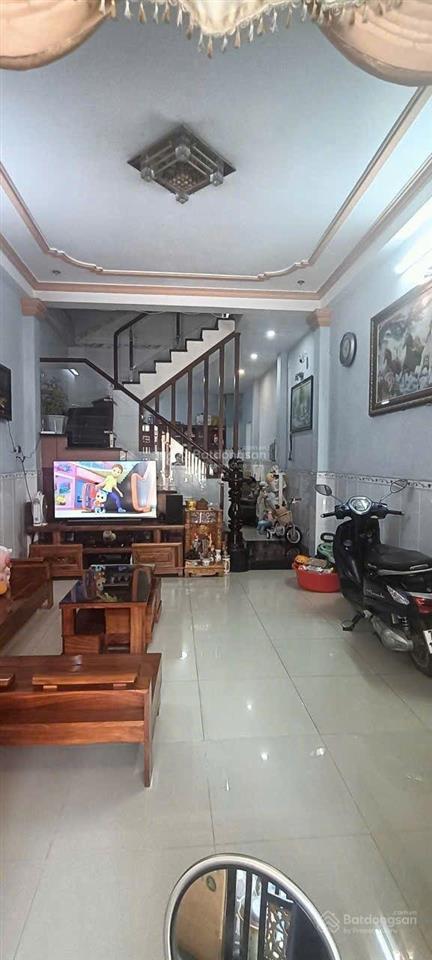 Nhà lầu gần đường lê thị út giá 3 tỷ 870 triệu