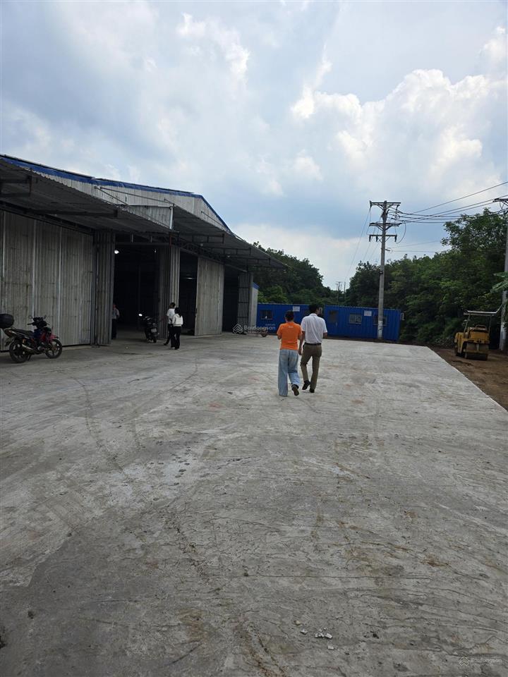 Cho thuê 3000m2 xưởng điện 3 pha phường hàng gòn tp đồng nai giá 100 triệu/tháng