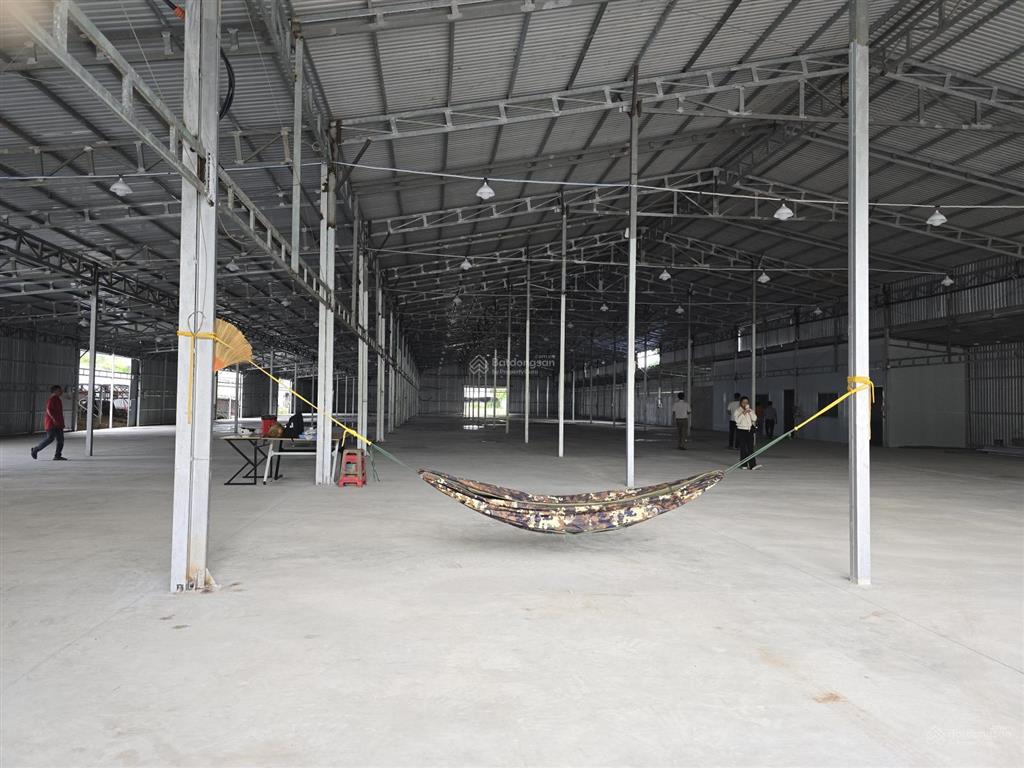 Cho thuê 3000m2 xưởng điện 3 pha phường hàng gòn tp đồng nai giá 100 triệu/tháng