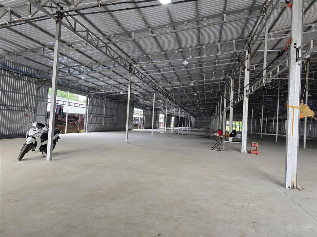 Cho thuê 3000m2 xưởng điện 3 pha phường hàng gòn tp đồng nai giá 100 triệu/tháng