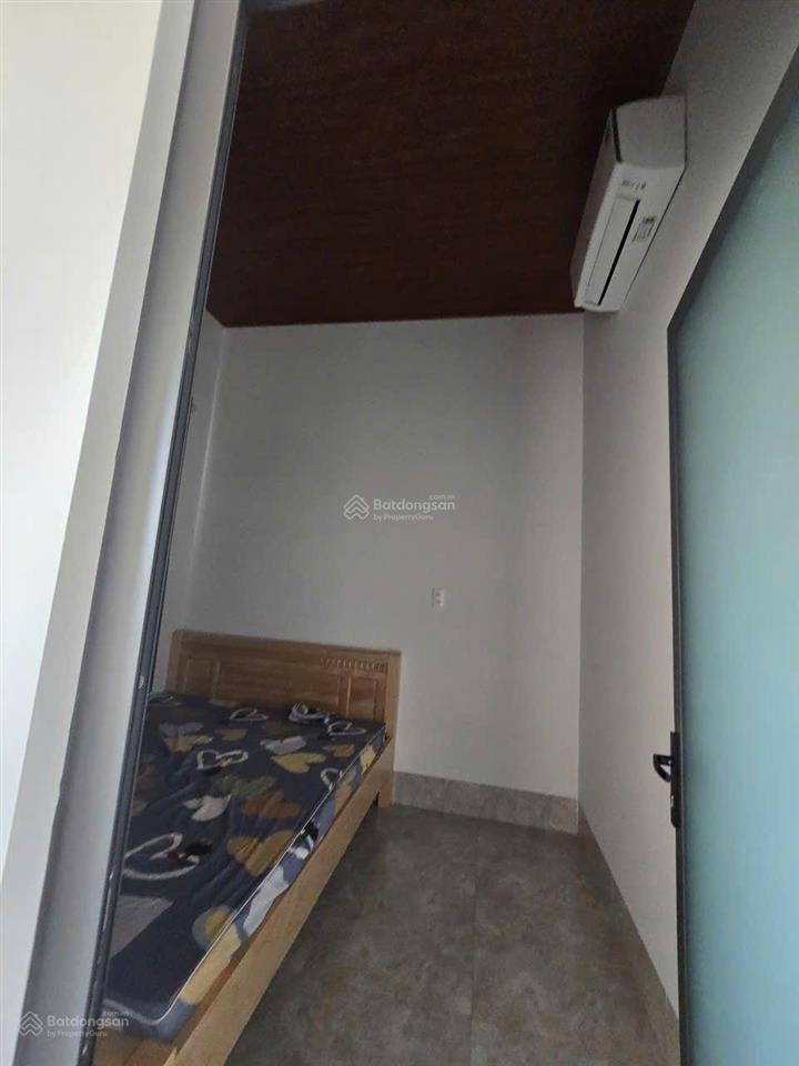 Cho thuê căn hộ 2pn đầy đủ nội thất ngay trung tâm long khánh giá 6 triệu  0945 291 ***